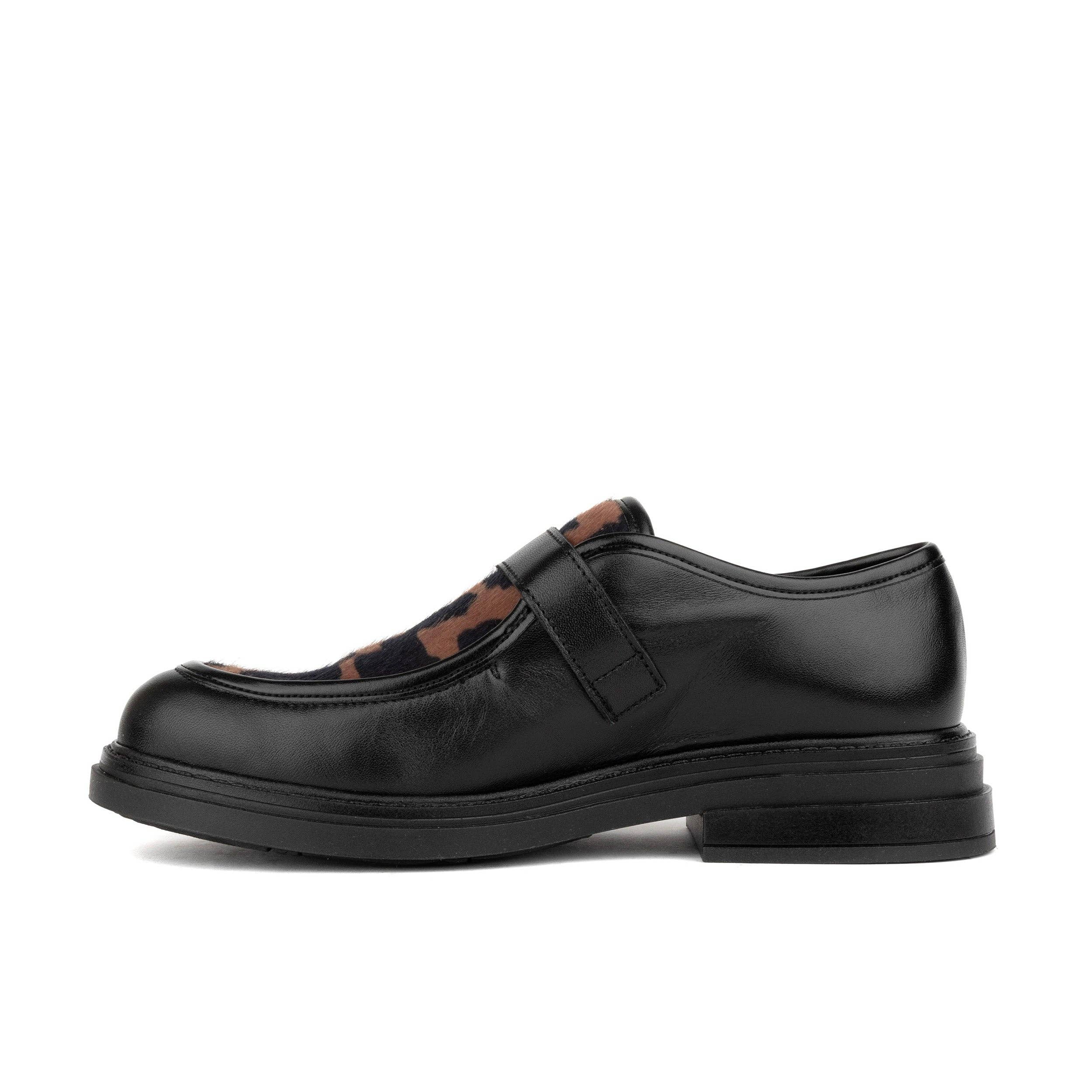 Embassy London – wholesale Loafers – Women's – Strapp - Black & Cow2