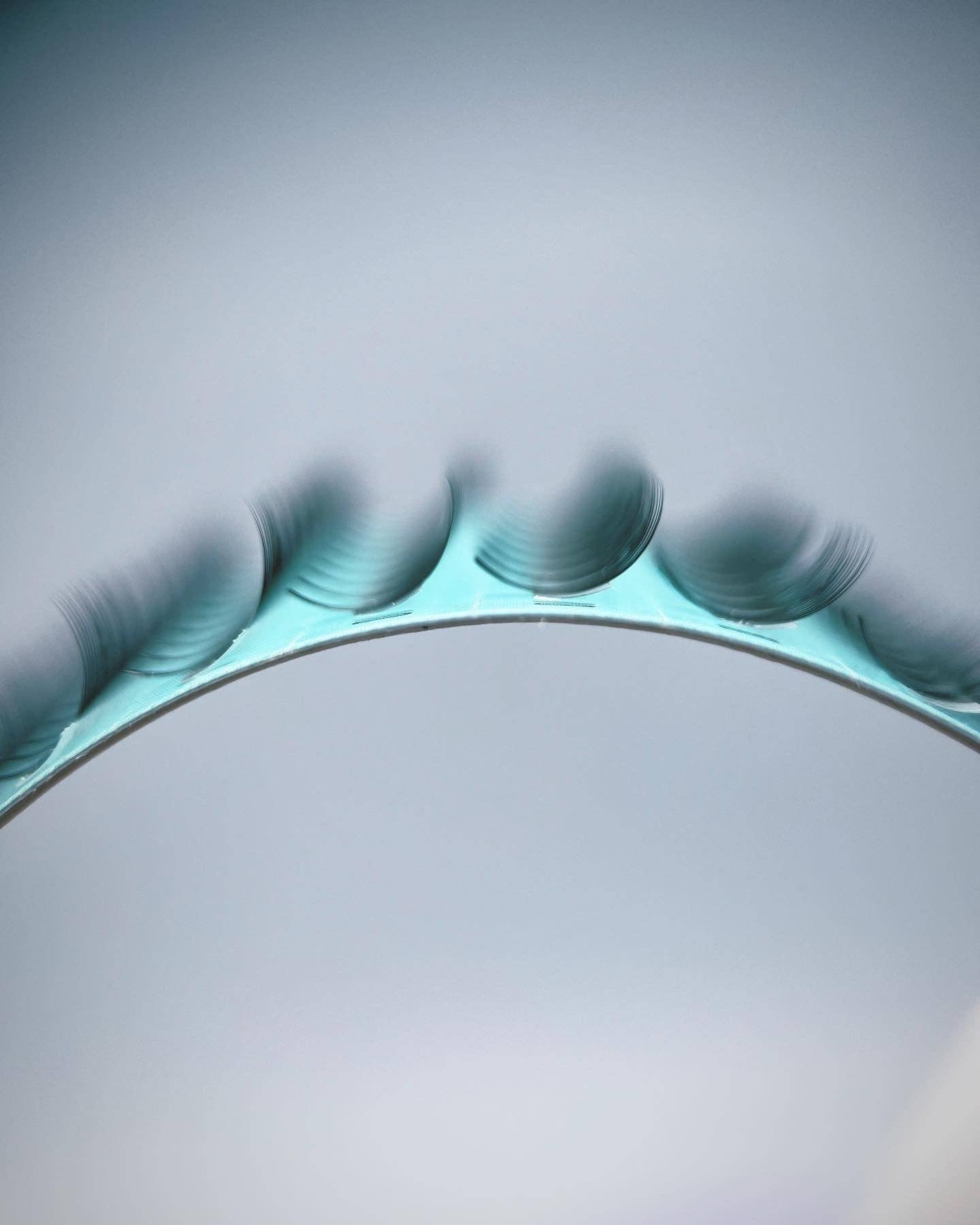 Schwarz matt WowSpeed Vorgefertigte Fächer Curl D, 0,05 mm, 8D für den Großhandel auf Faire4