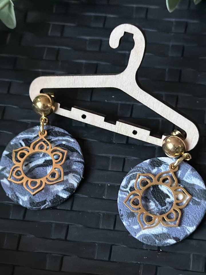 loz earrings | 01 for wholesale by of books & hooks