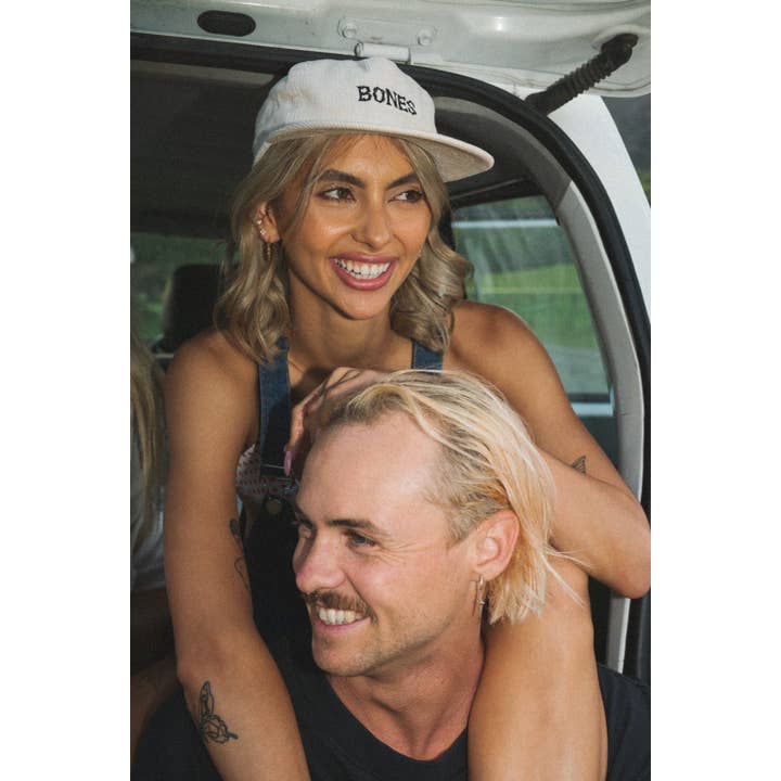 Billy Bones Club - Wholesale Snapback pet - Heren - Bones Club Cord crème pet4