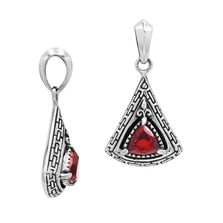 AP-6327-GA sterling zilveren hanger in ovale vorm met granaat Qu voor wholesale door Bali Designs