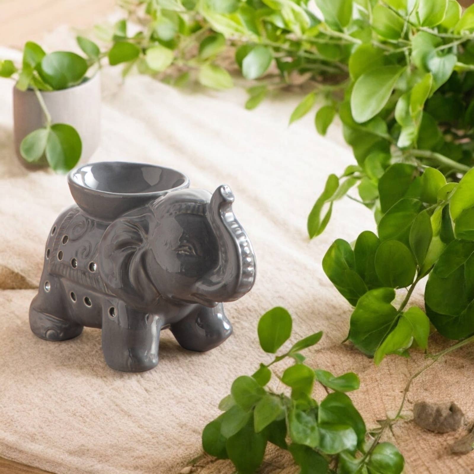 Zen'Arôme - Vendita all'ingrosso Portacandele - Bruciatore olio fondente cera profumata elefante Tandor grigio16