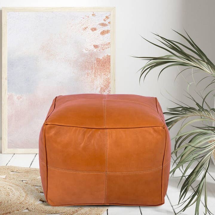 Firkantet pouf til boligindretning og gave - Ny hjemmegave for engroshandel hos King Of Handmade