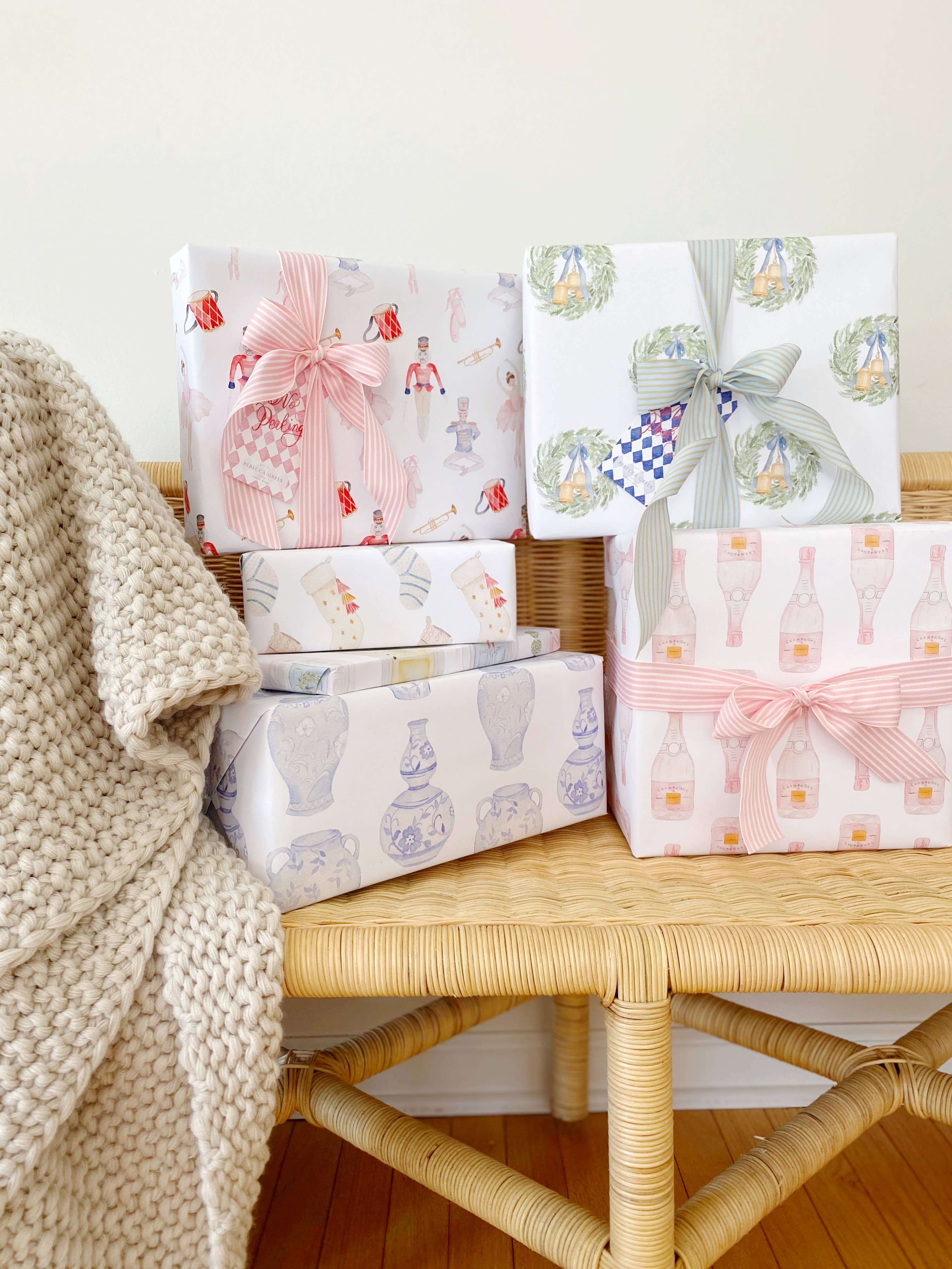 Rebecca Green Design - Wholesale Flat Wrap - Holiday Wreath Gift Wrap - 3 Sheets/Roll5