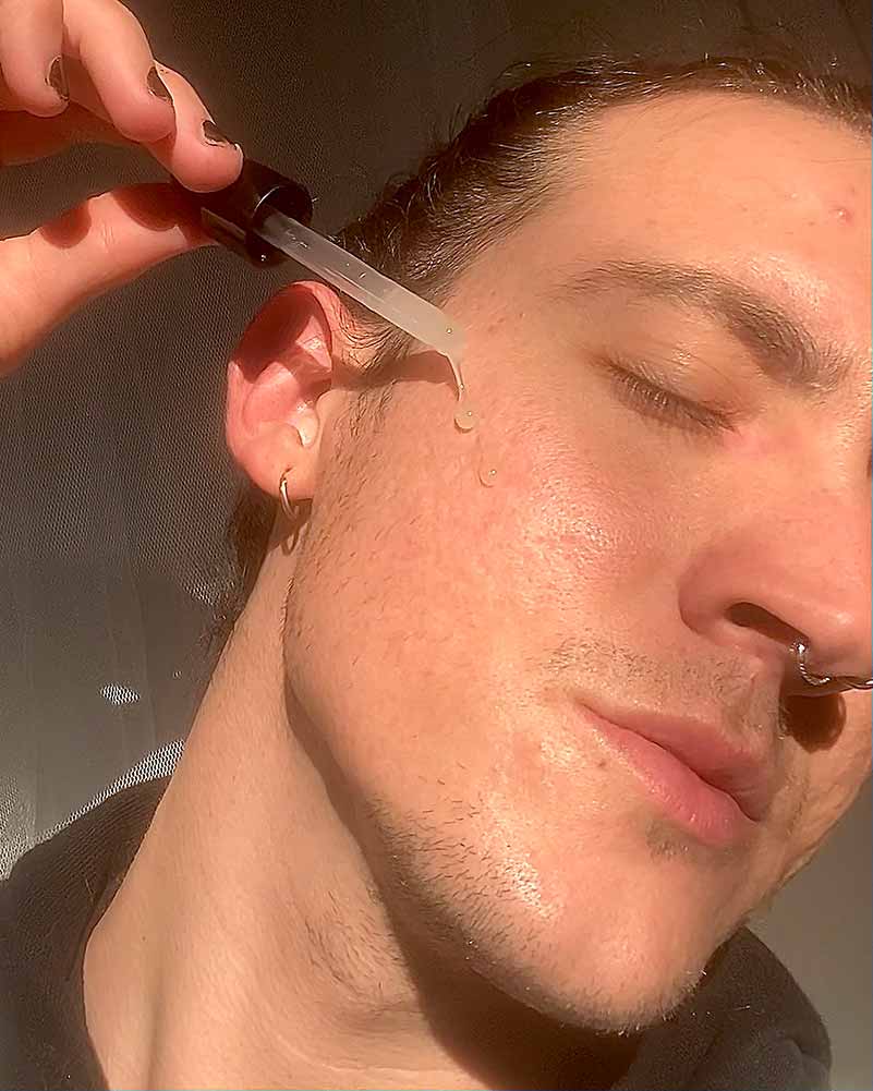 Banish - Wholesale Facial Serum/Concentrate - Retinol + Ceramide Serum3