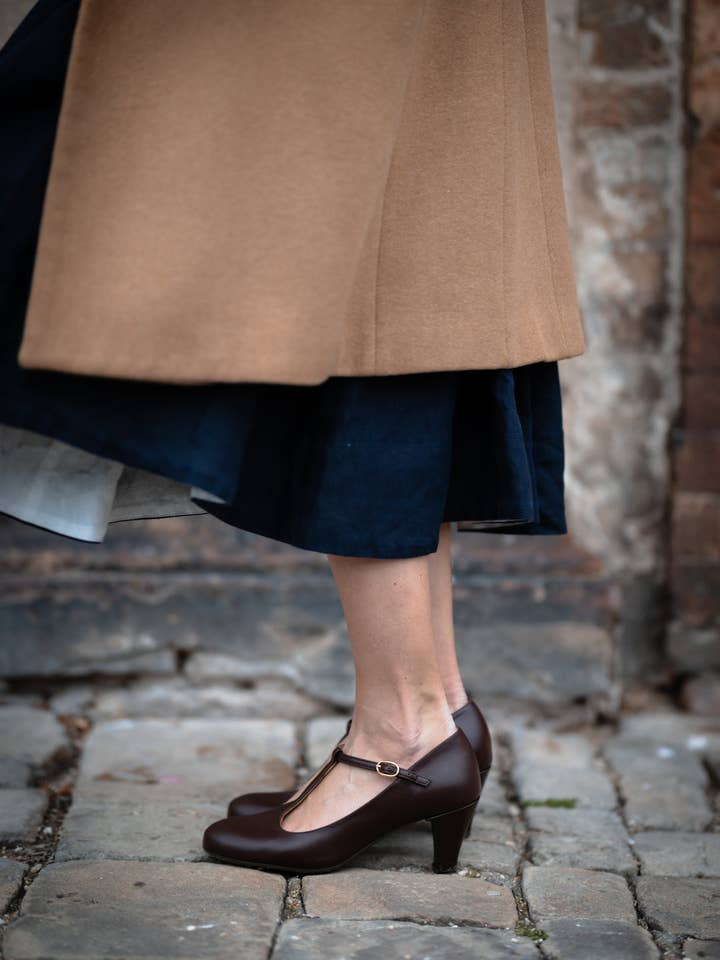 MIUMMASH DAMIAN TOMZIK - Vendita all'ingrosso Scarpe con tacco basso - Donna - Tacchi in pelle fatti a mano (5,5 cm)-Astrid-Marrone Cioccolato 35-422