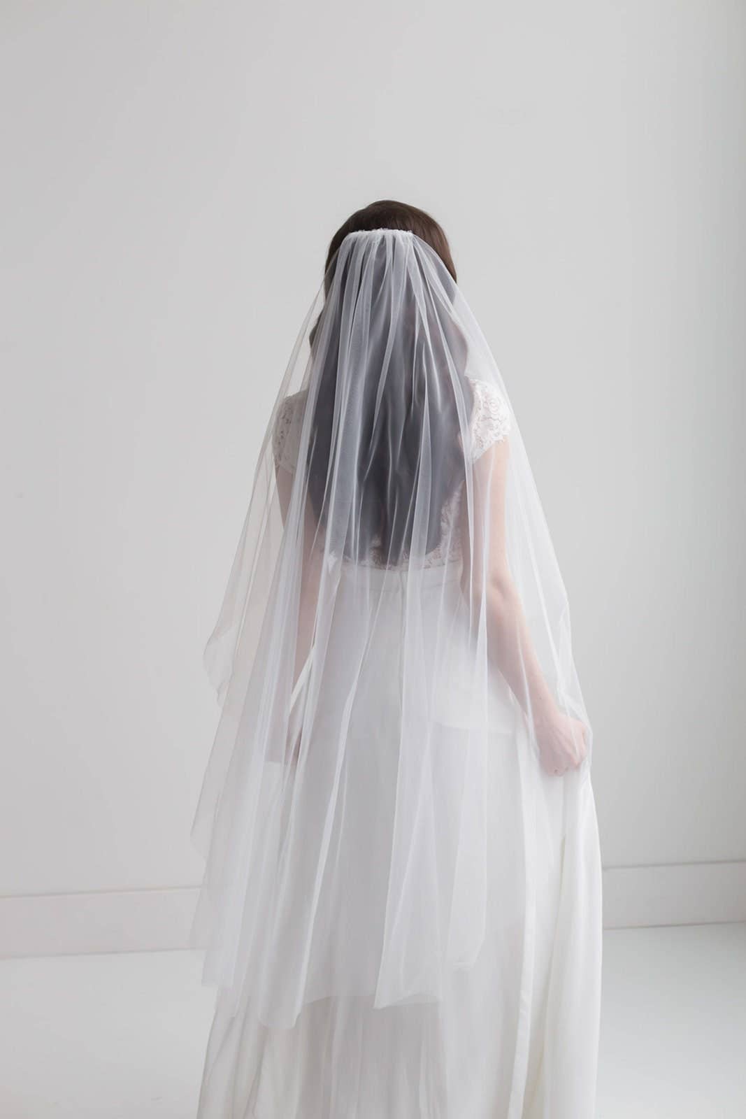 allureweddingjewelry – wholesale Slöja - Dam – Enkel lager brudslöja med skuren kant2