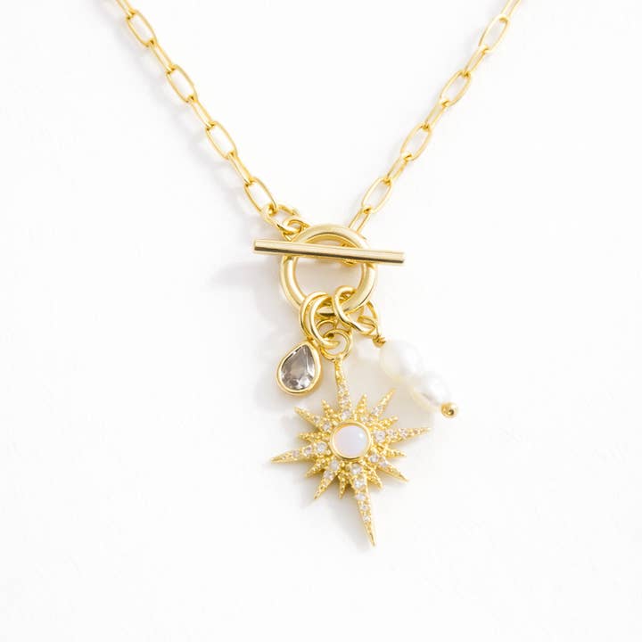 Collar con colgante de CZ, estrella de ópalo, perla de agua dulce y cierre de palanca. para venta al por mayor de Mesa Blue