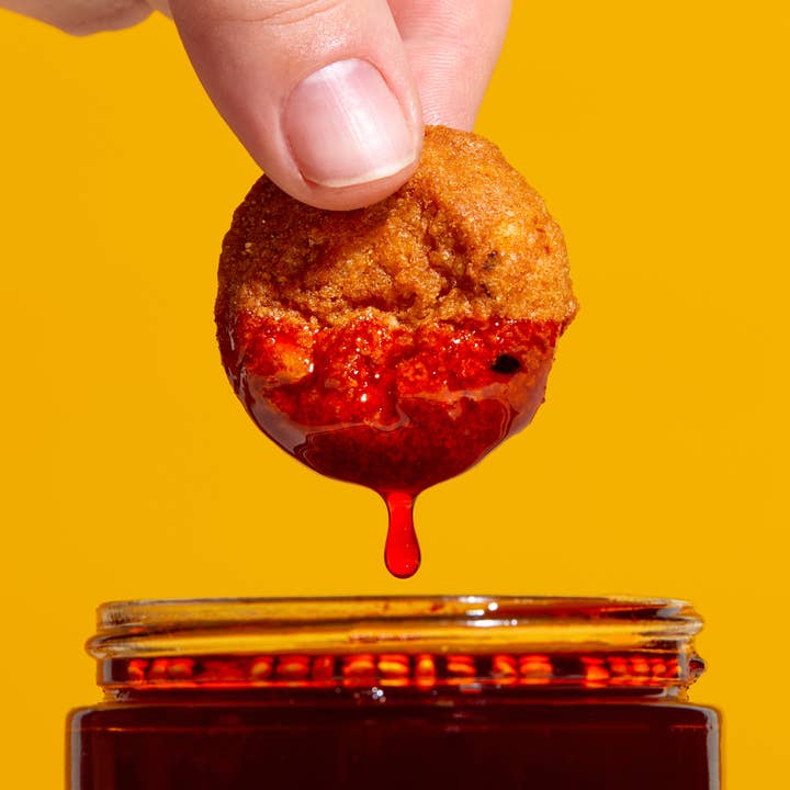 Momofuku - Wholesale Cookie - Chili Crunch Super Crunch Cookies