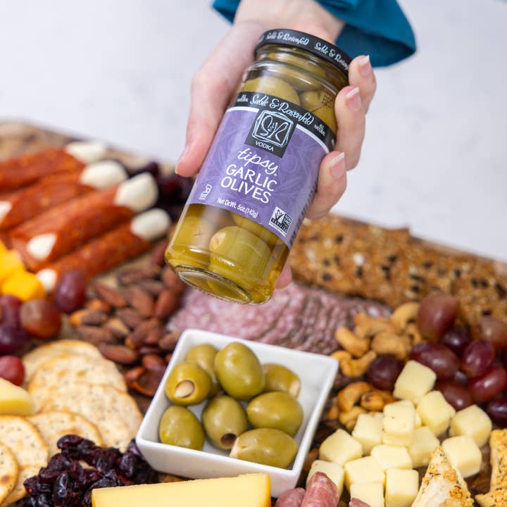 Sable and Rosenfeld est.1970 - Wholesale Cocktail Mix/Syrup - Sable & Rosenfeld All Natural Tipsy Vodka Garlic Olives 5oz