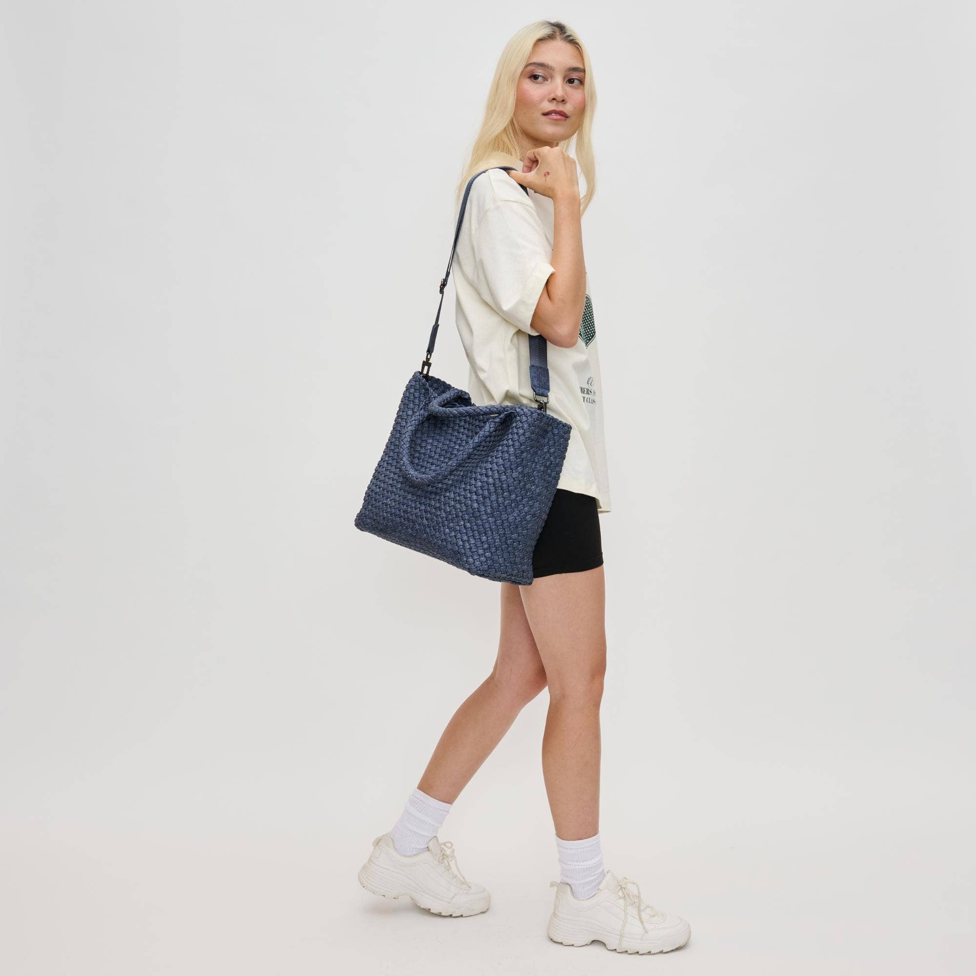 Sol and Selene - Vendita all'ingrosso Borsa tote - Donna - Borsa Media in Neoprene Intrecciato "Sky's The Limit"157