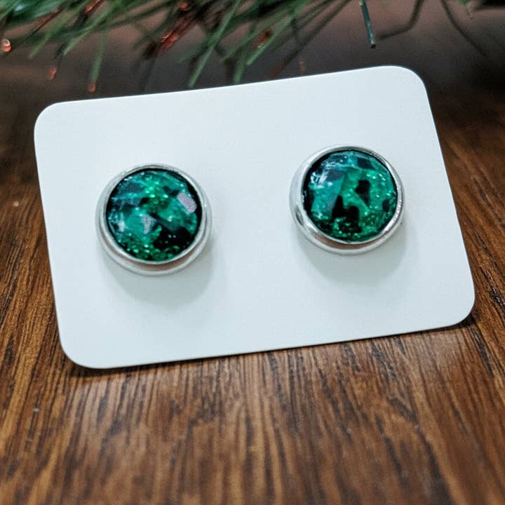 LC Designs - Wholesale Stud/Post Earrings - Emerald Enchantment0