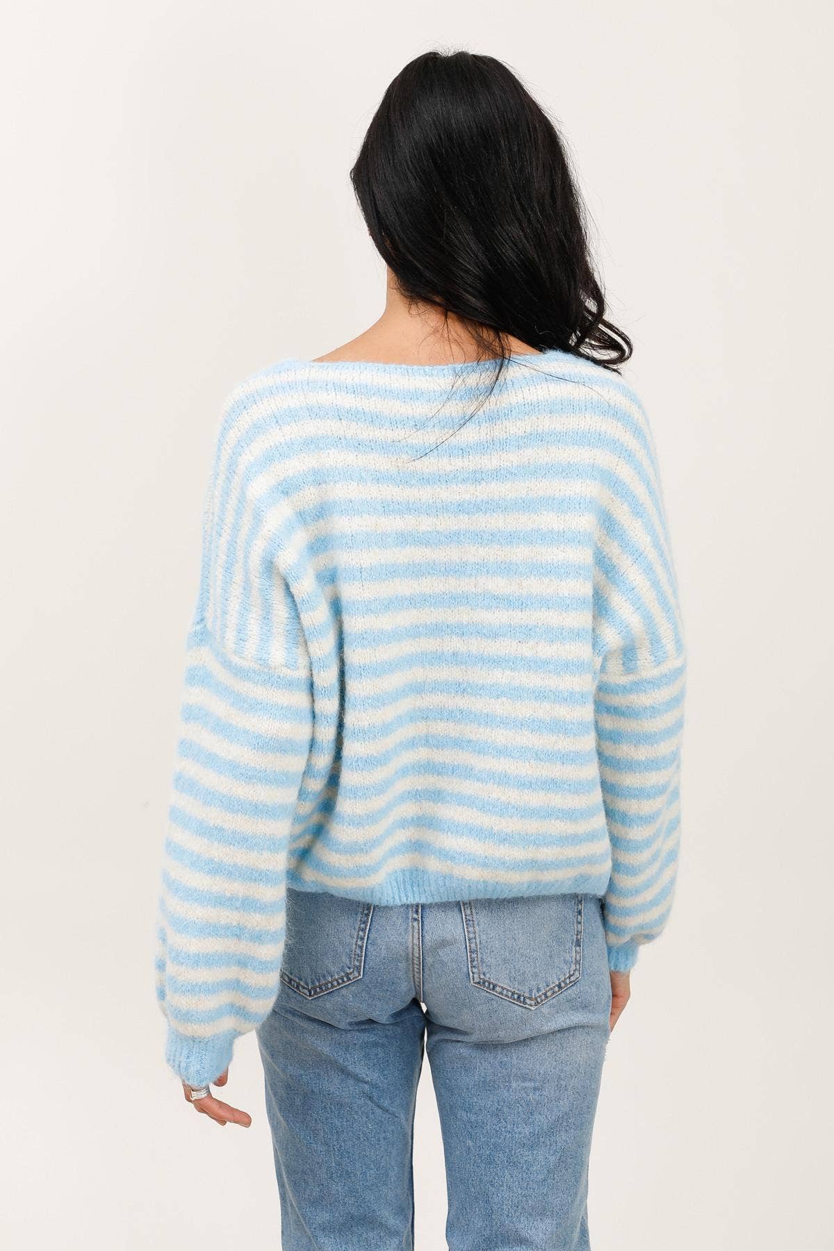 LÉA & LUC - Wholesale Cardigan - Women's - Striped cardigan REF. 5106234