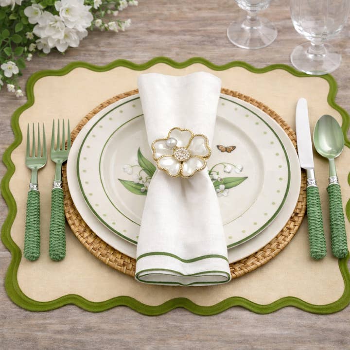 The Enchanted Home - Wholesale Napkin Ring - Magnolia Set of 4 Napkin Ring