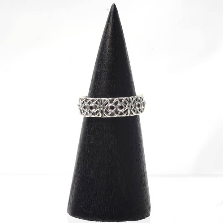 STERLINGSØLV KELTISK BÅND MED AMETYST for engroshandel hos Benjamin International