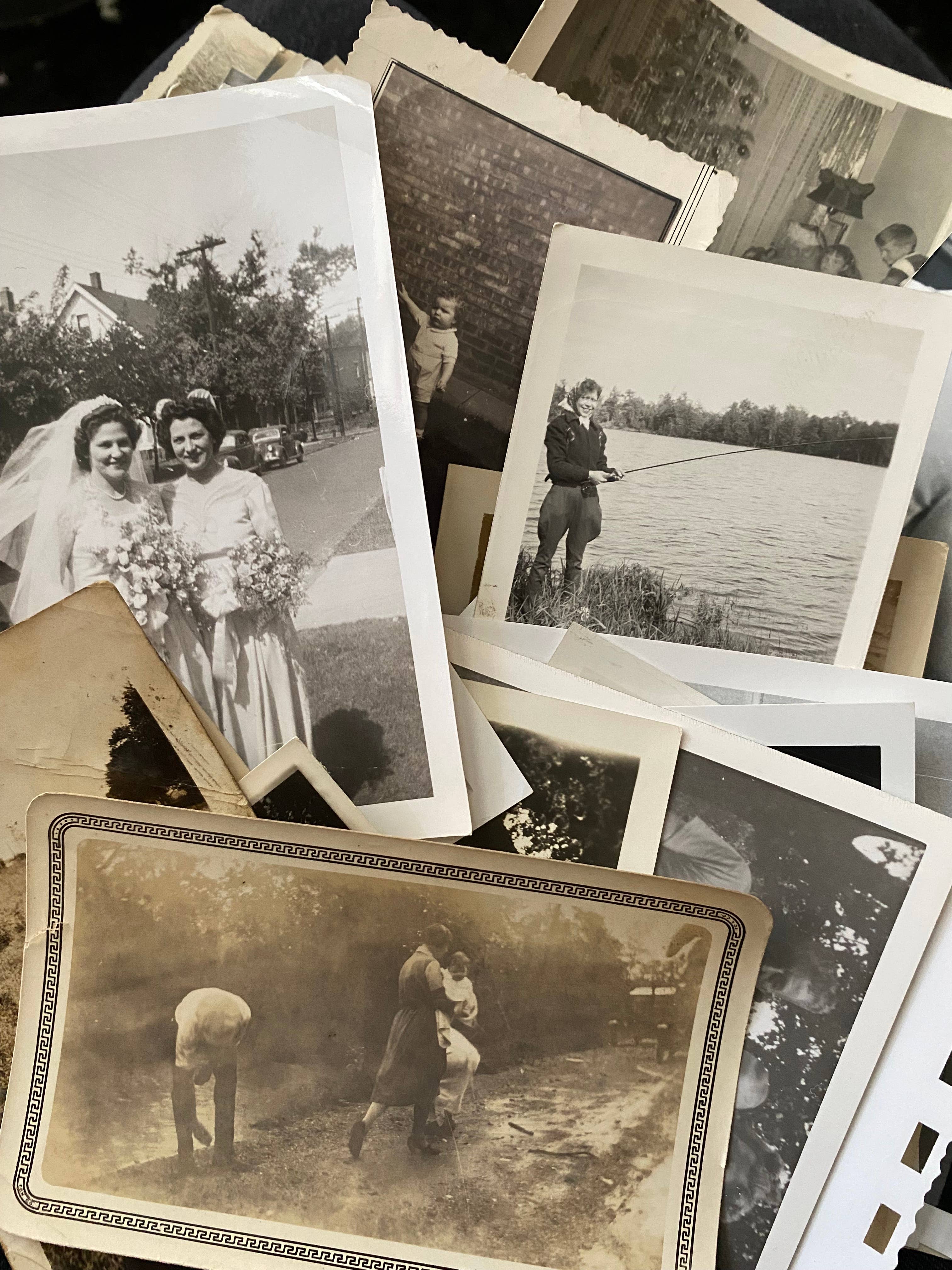 Wax Apothecary - Wholesale Photograph - Antique Black & White Photos ** GENUINE VINTAGE3