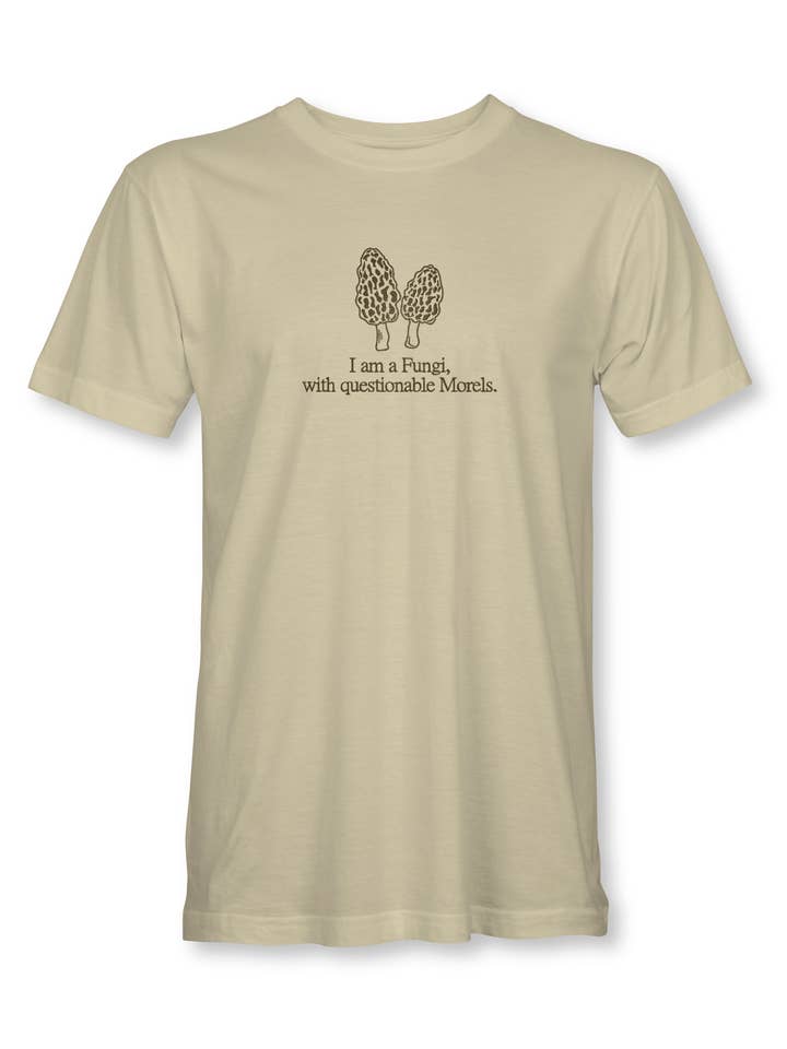Champignons avec des morilles douteuses T-shirt pour la vente par True North Threads