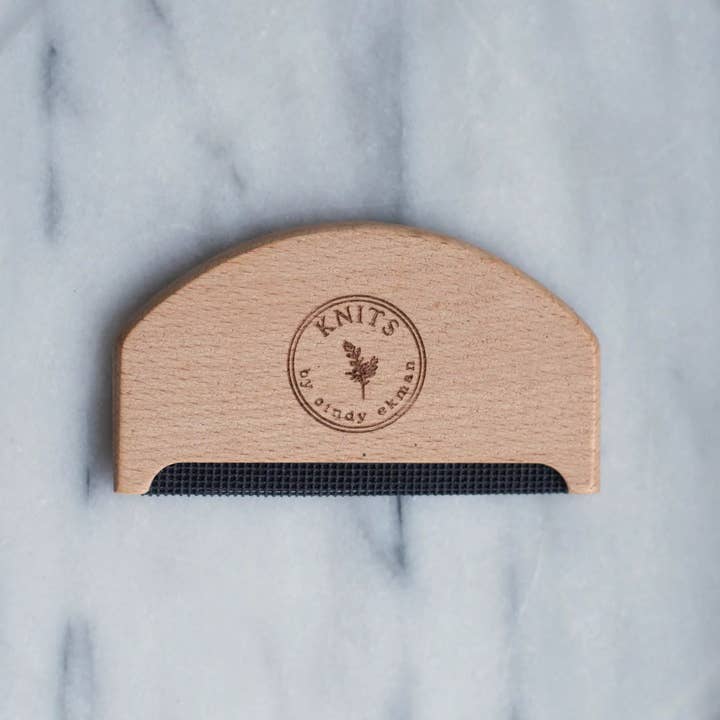 KNITS by ce AB - Wholesale Knitting/Crochet Supplies - Luddavlägsnare kam2