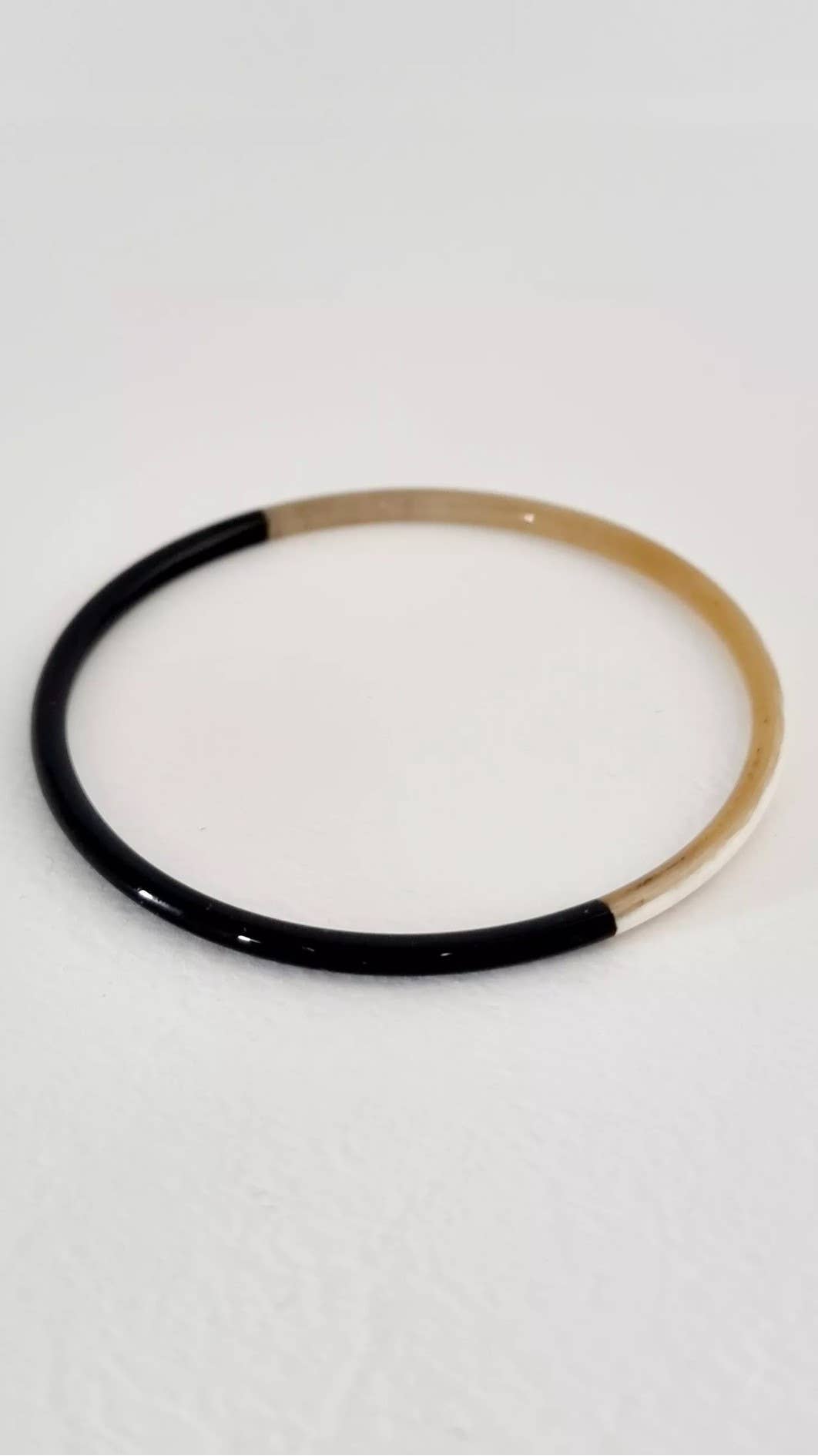 Le Coin Sauvage - Wholesale Bangle Bracelet - Horn Bangle Bracelet - 3 mm - Duo Black1
