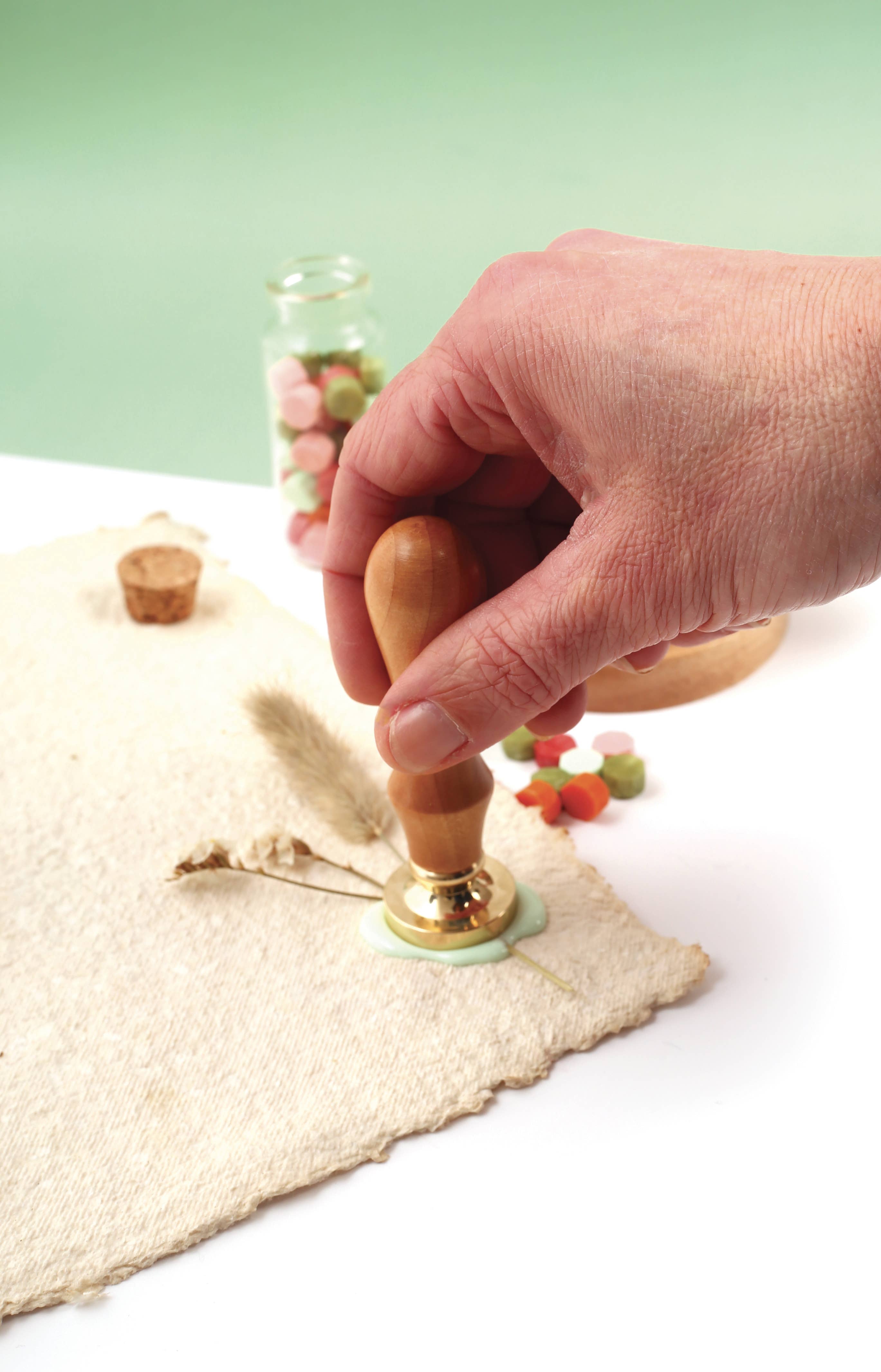 Graine Créative – wholesale Återförsäljarskyltning – Kit för blomformad sigill och förseglingsvax8