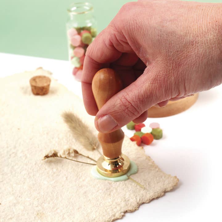 Graine Créative – wholesale Återförsäljarskyltning – Kit för blomformad sigill och förseglingsvax8