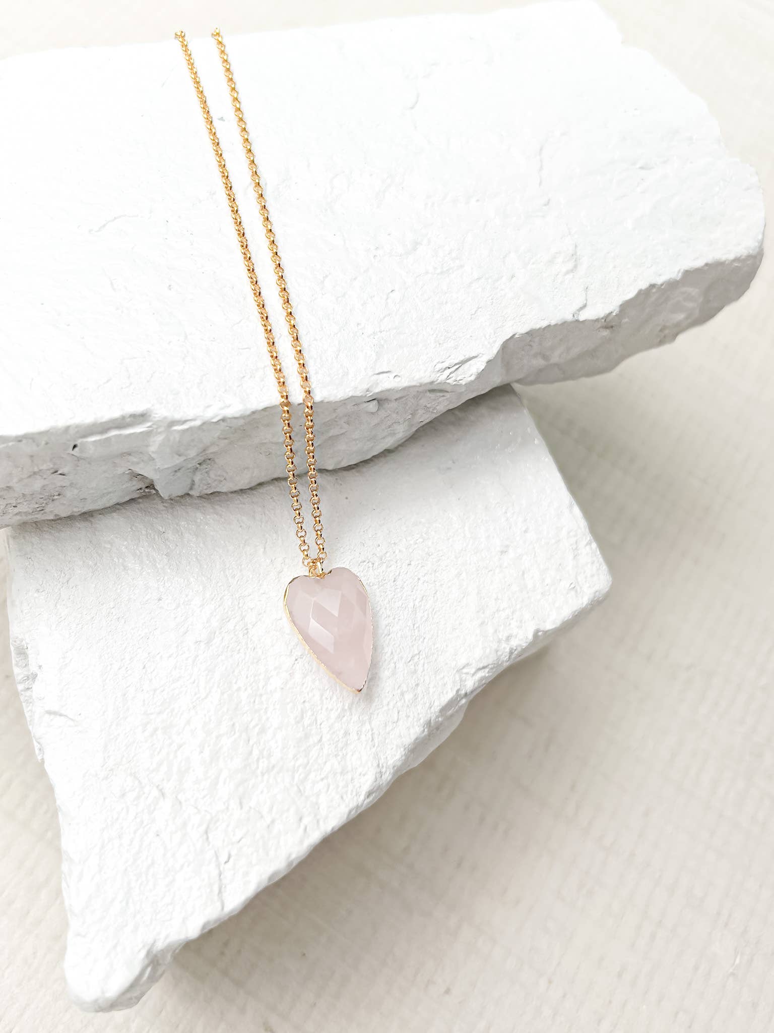 Roc Jewellery - Wholesale Pendant/Charm Necklace - Rose Quartz Heart Gold Plated Necklace