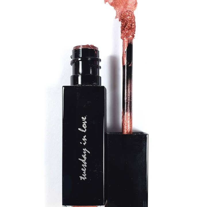 Pooky Glitter Liquid Lipstick for wholesale by Tuesday in Love