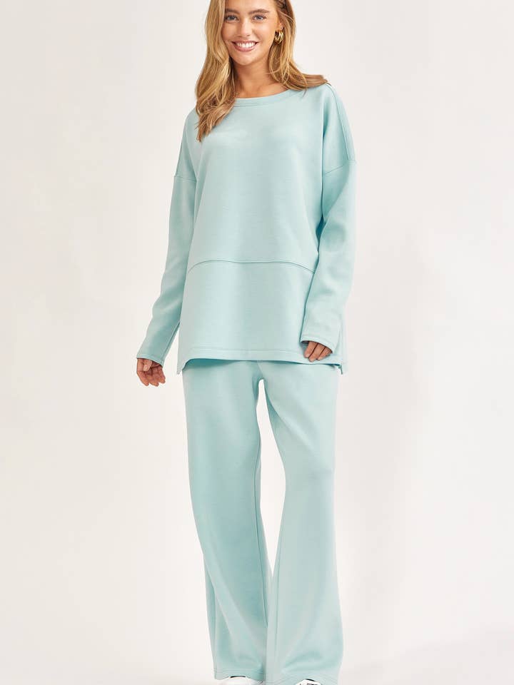 Dear Scarlett - Wholesale Lounge Set - Women's - PLUS SIZE Tunic Top + Straight Pants Travel Modal Set