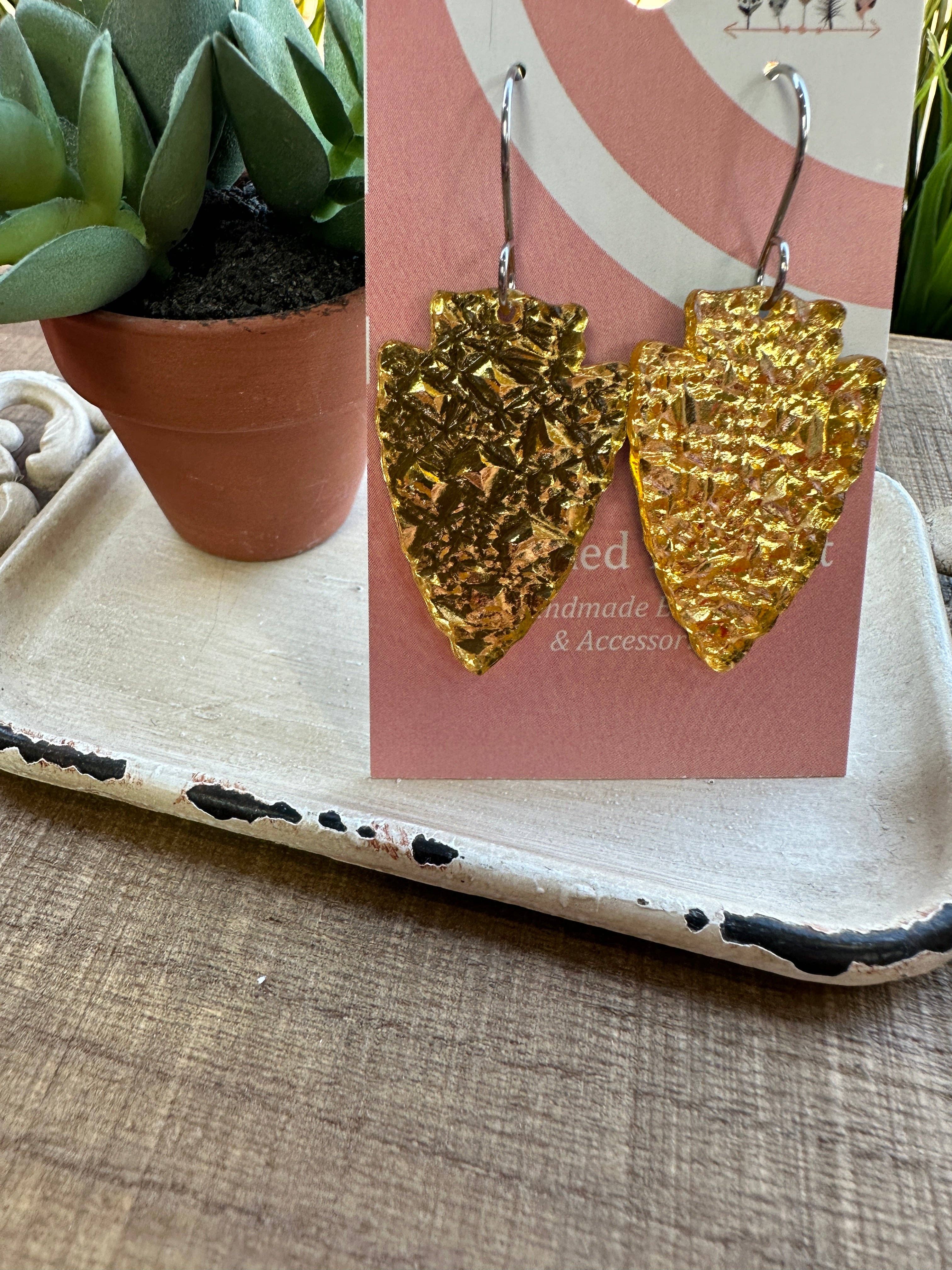 Designed To Flaunt - Vente Boucles d'oreilles pendantes - Boucles d'oreilles pendantes à pointe de flèche solide3