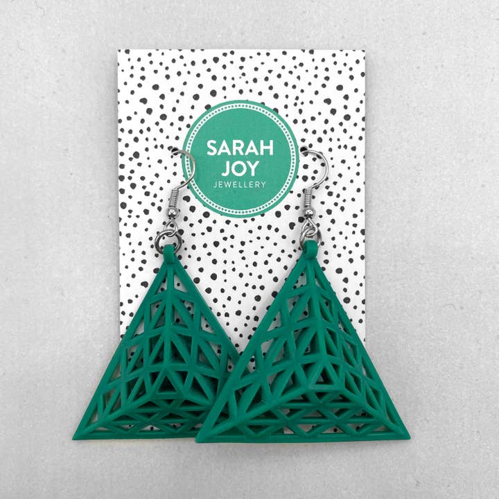 Grote geometrische driehoekige oorbellen voor wholesale door Sarah Joy Jewellery
