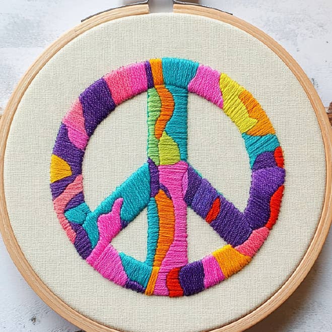 Fredstecken 2 för wholesale av Darby & Windsor