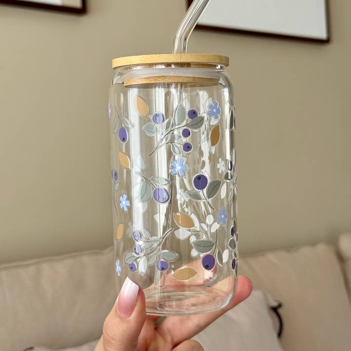 the cute cloud - Wholesale Drinking Glass/Cup - Glass Cup blueberries flowersÂ