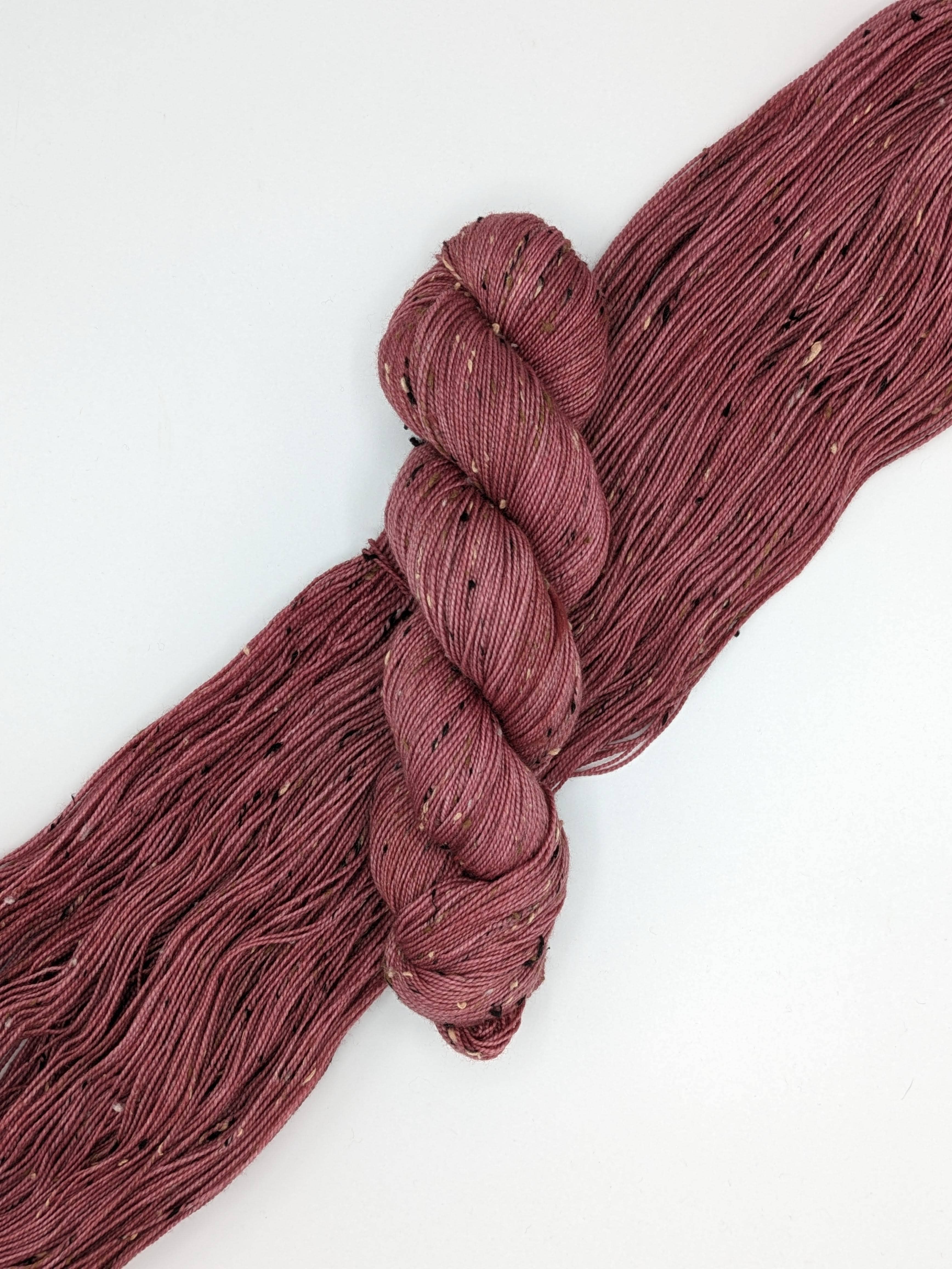 MakerWool - Wholesale Yarn - Tweed Fingering Yarn - 85% Superwash Merino & 15% Nep5