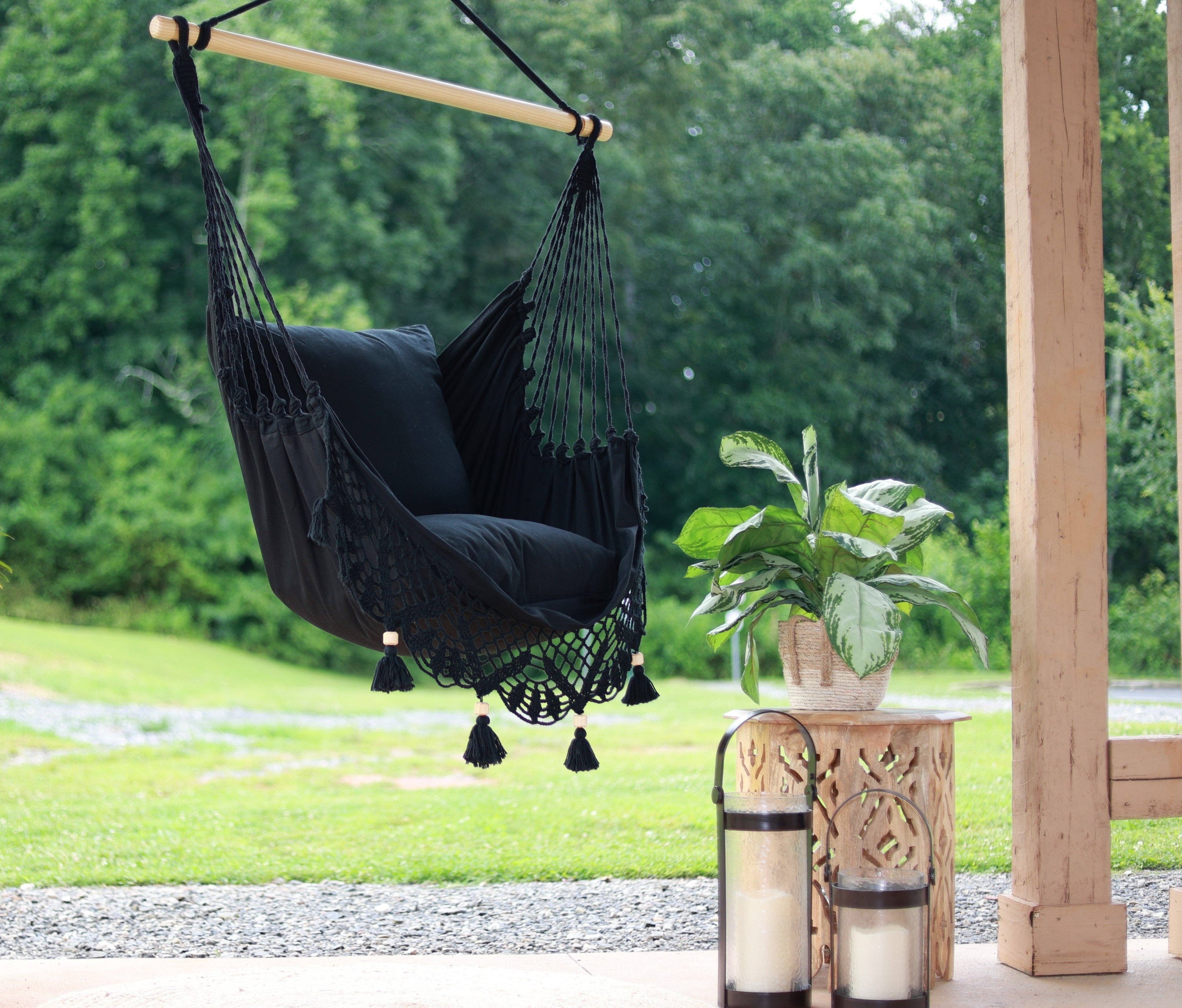 Limbo Imports Hammocks - Wholesale Schommel voor veranda - Zwarte Boho Gehaakte Hangstoel + 2 Kussenhoezen - Luxe5
