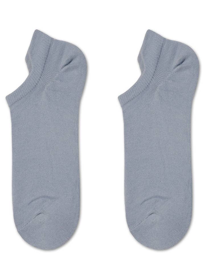 Åndbare og lugtresistente sokker i ensfarvede toner for engroshandel hos Marc JoJo