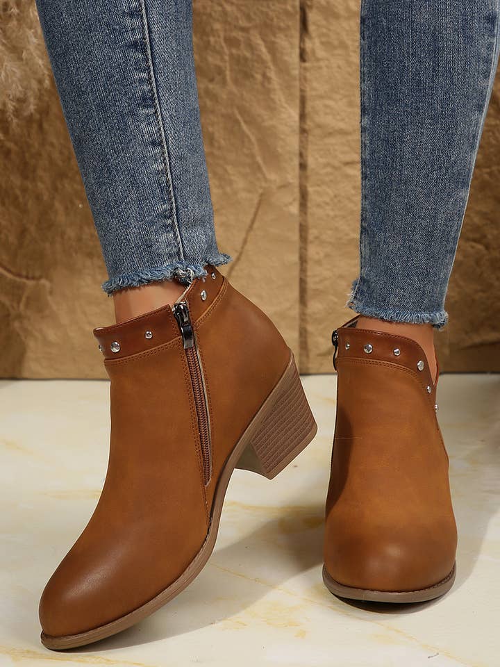 Melody Studded Ankle Boots and other Purchase Wholesale steady. Free Returns & Net 60 Terms on Faire trending on Faire.