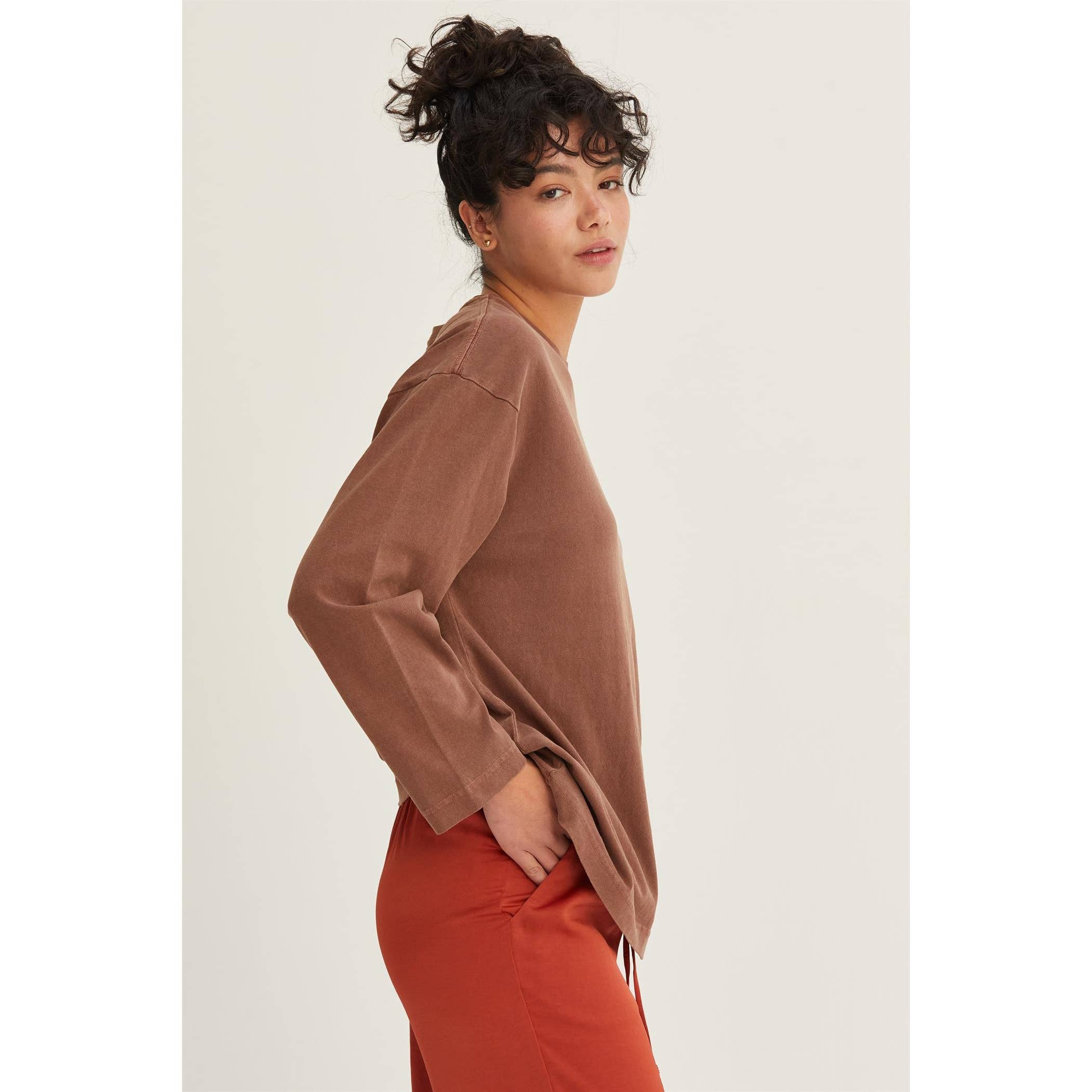 HYFVE - Wholesale Shirt - Women's - Oversized Crew Neck Long Sleeve Tee19