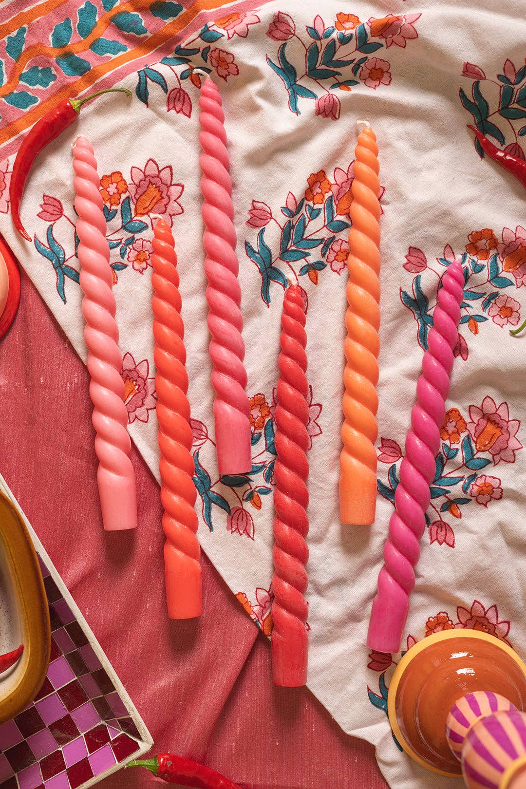 Ian Snow Ltd – Engroshandel Stearinlys/lysestage – 'Solopgang' Sæt med Seks Snoede Middagslys1