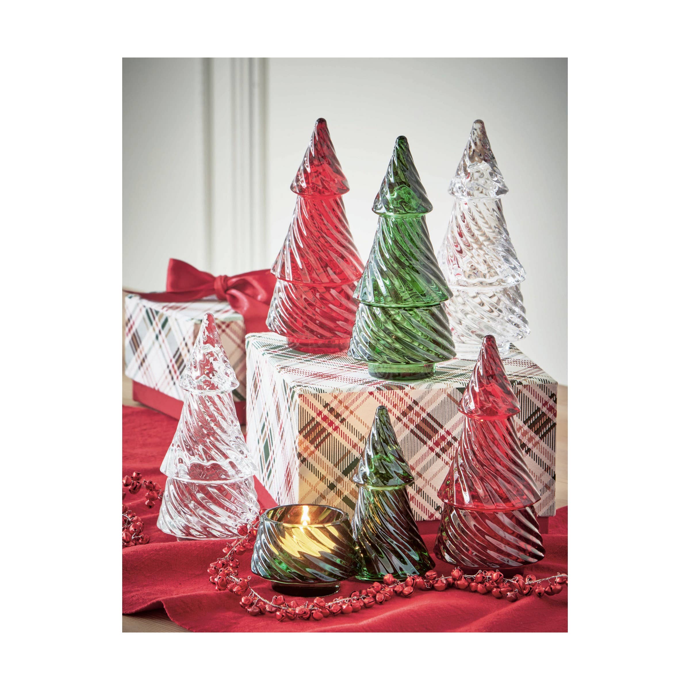 Glass Twist Tree Tealight Holder Green Christmas for wholesale on Faire1