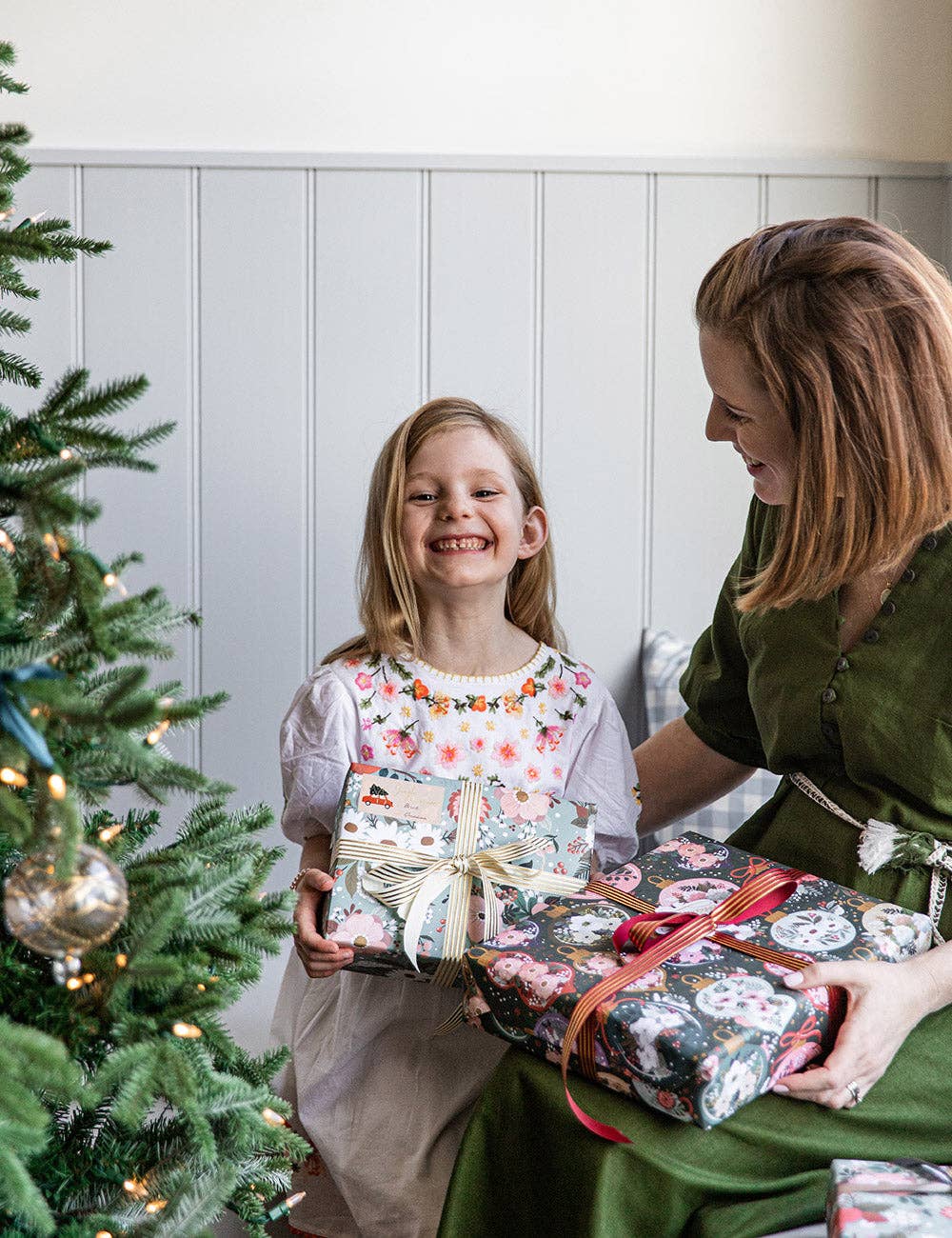 Bespoke Letterpress - Wholesale Flat Wrap - Christmas Ornaments / Floral Fields 6pk Gift Wrap16