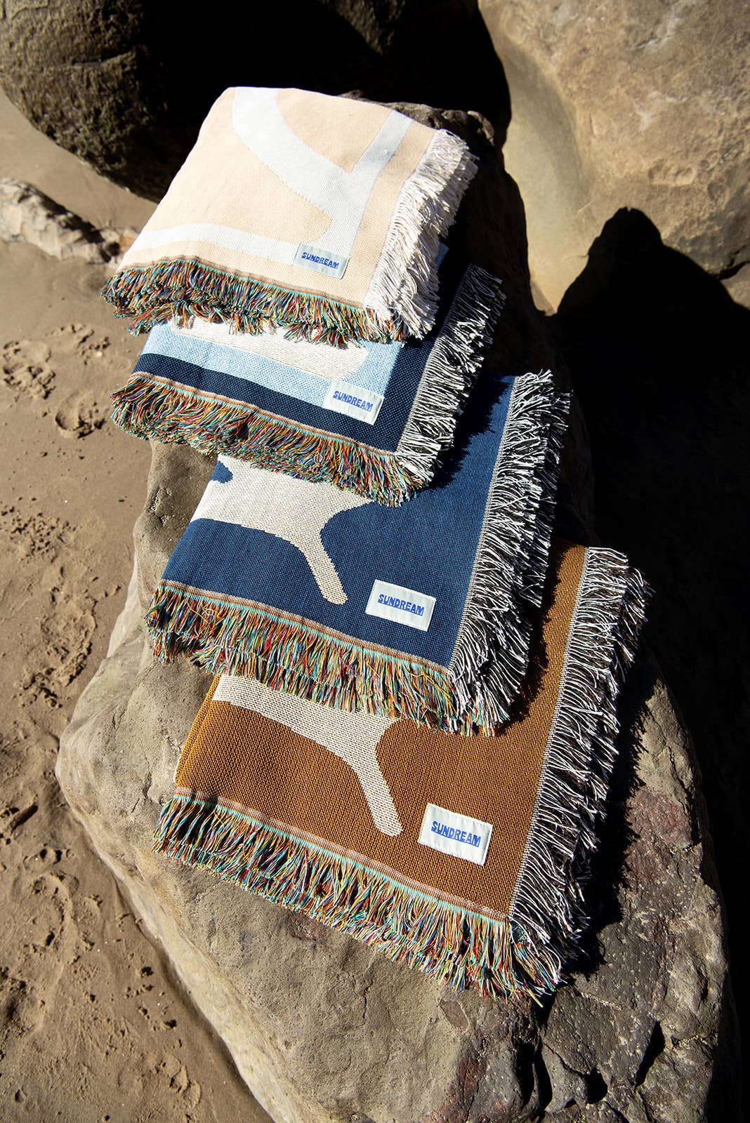 Sundream - Wholesale Throw Blanket - Horizon Heritage Woven Throw - Ocean2