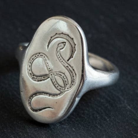 Dea Dia – wholesale Cocktail/Statement Ring – Ormen stigande ring0