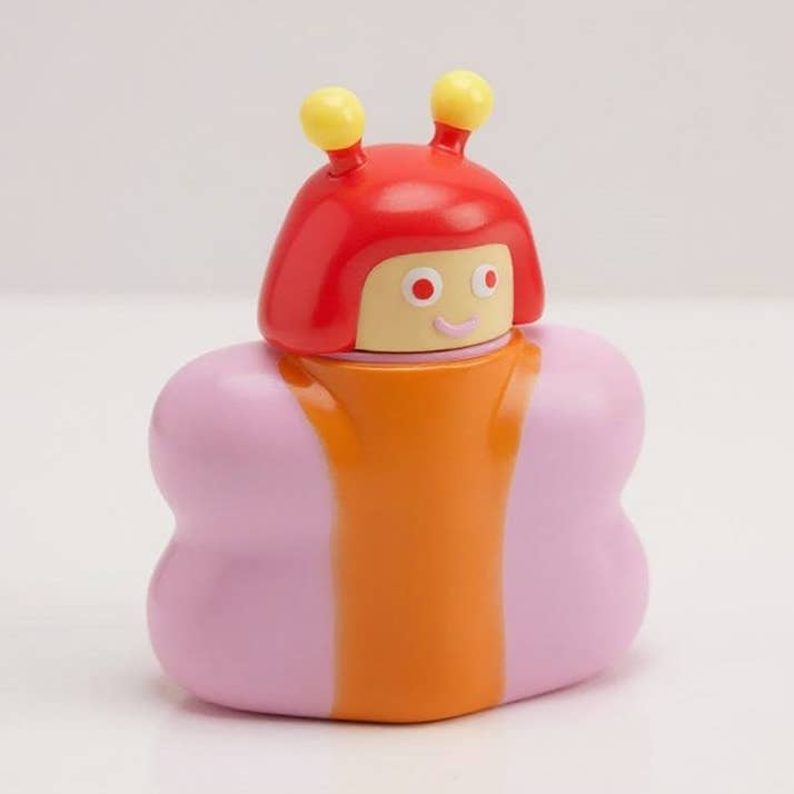 Pretty Mary Kakburk x Leeeeee Leksak för wholesale av Third Drawer Down UK