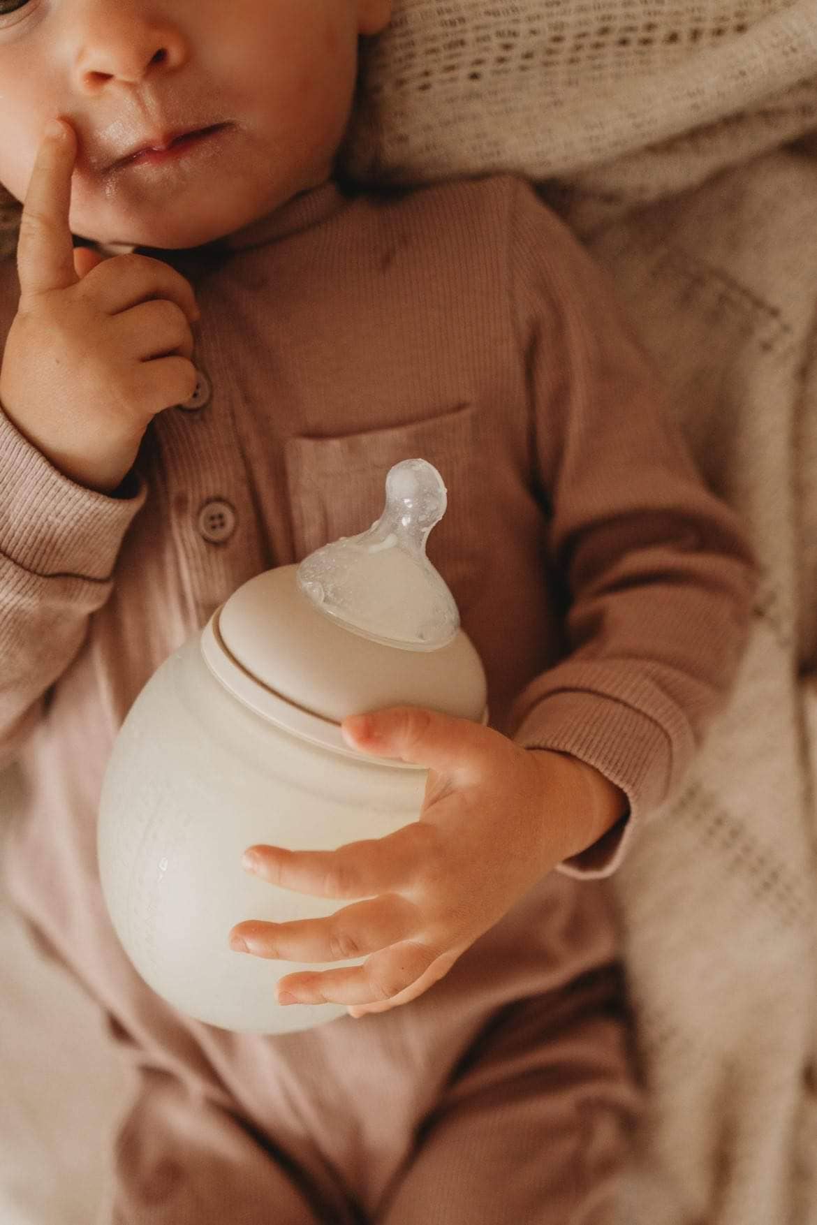 Élhée – wholesale Babyflaska – Babyflaska 330 ml med napp storlek U (0-24 månader), medelflöde13