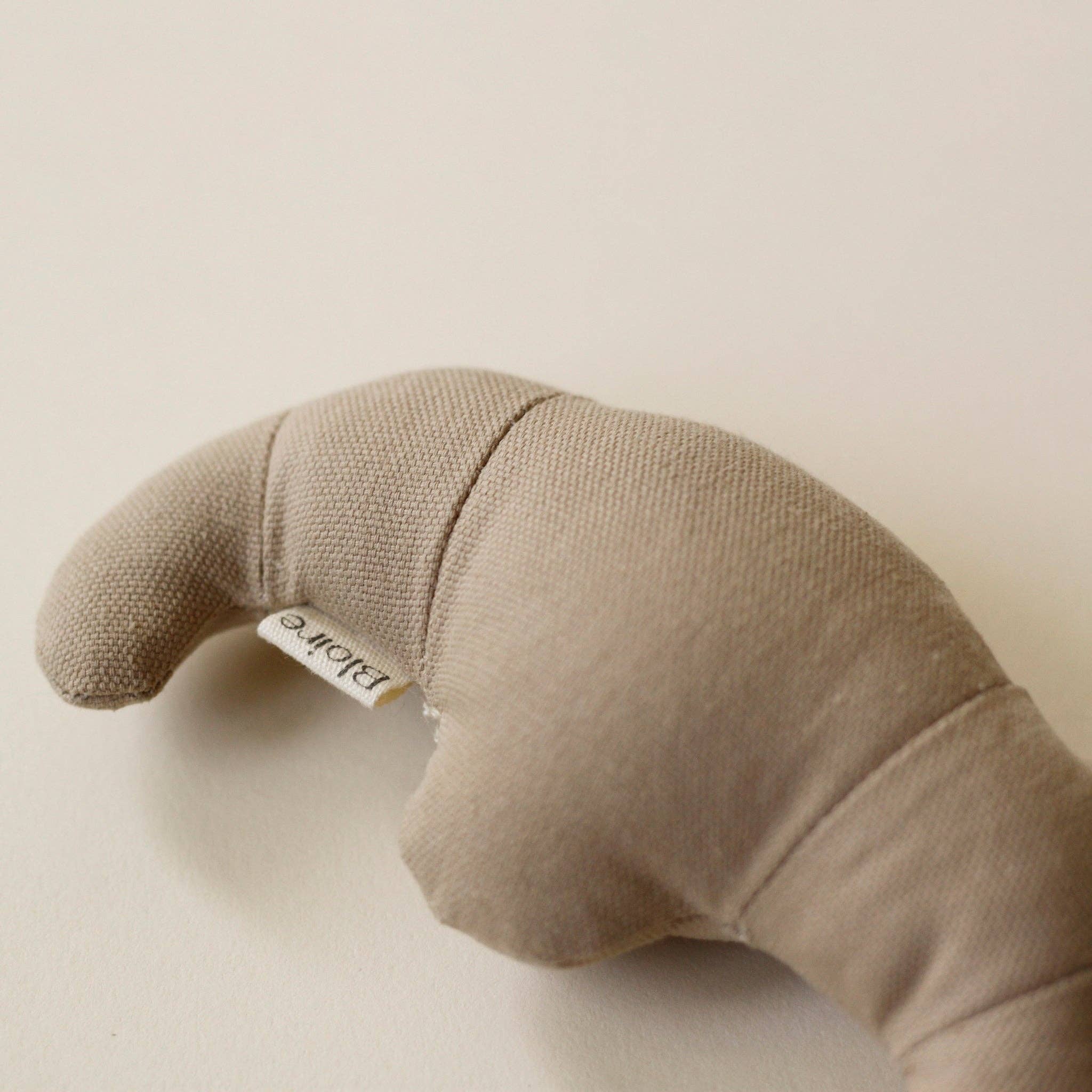 Ecocat - Wholesale Pet Toy - Cat - Cat Toy Buttery Croissant2