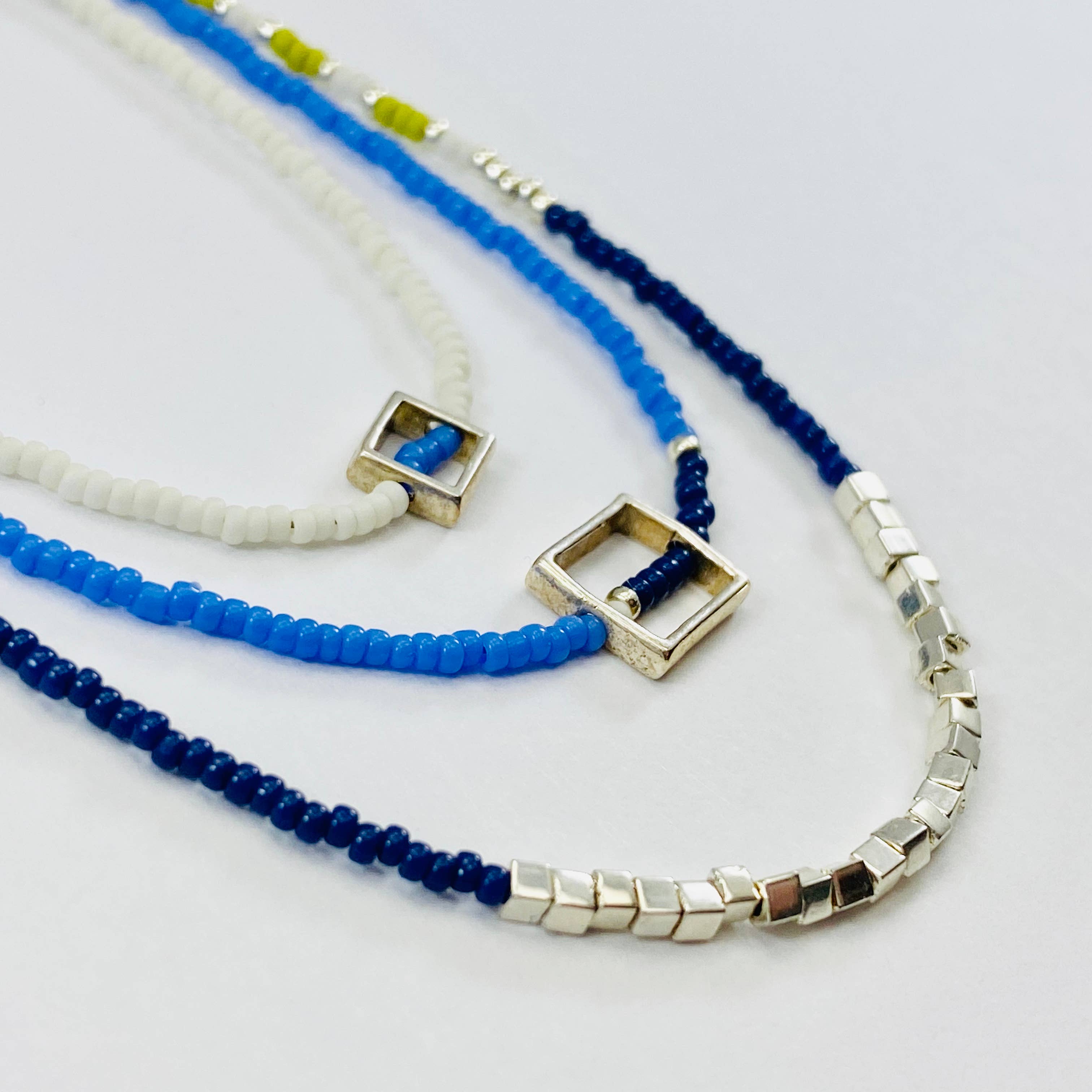 Sarah Crawford Handcrafted – wholesale Jewellery set – Blues Beaded Necklace Set - Small Sterling Silver Open Squa1