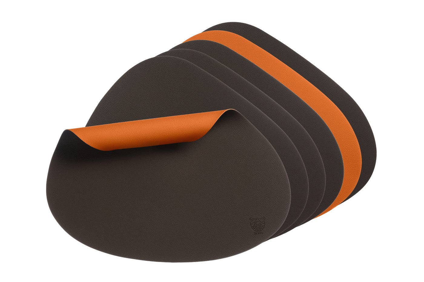 Björn – Großhandel Platzdeckchen – Set aus umkehrbaren Tischsets - 6 Stück - Recyceltes Leder in Orange und Schokolade0