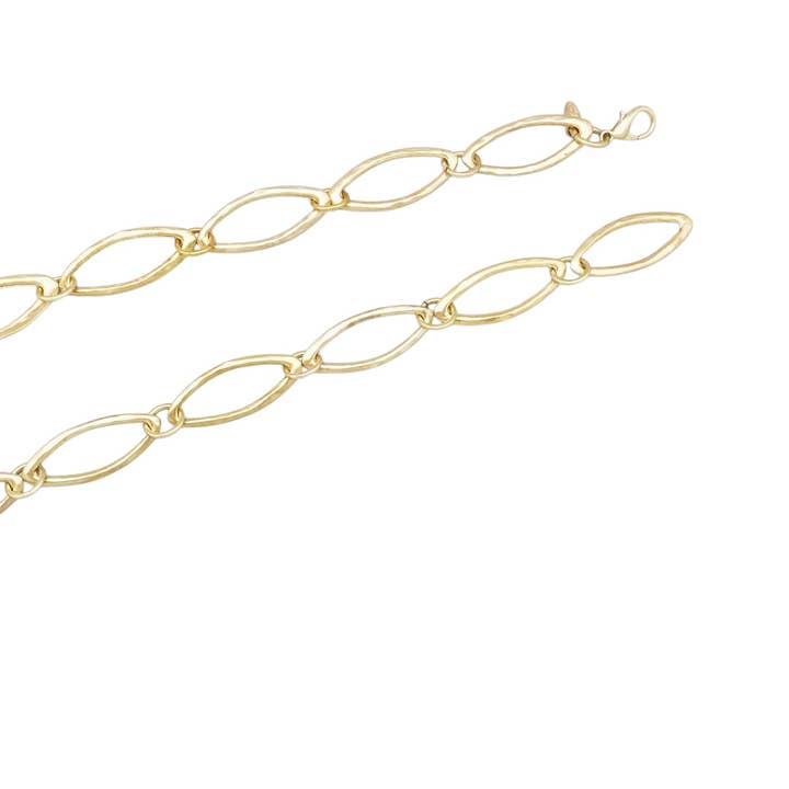 Gloria Mago – wholesale Belt – Women's – Golden central three-leaf chain belt3