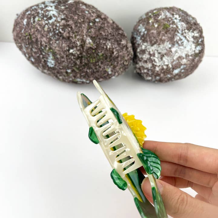 mildstyles - Wholesale Hair Clip - Women's - Angelfish Hair claw clip, Largemouth Bass Hair clip3