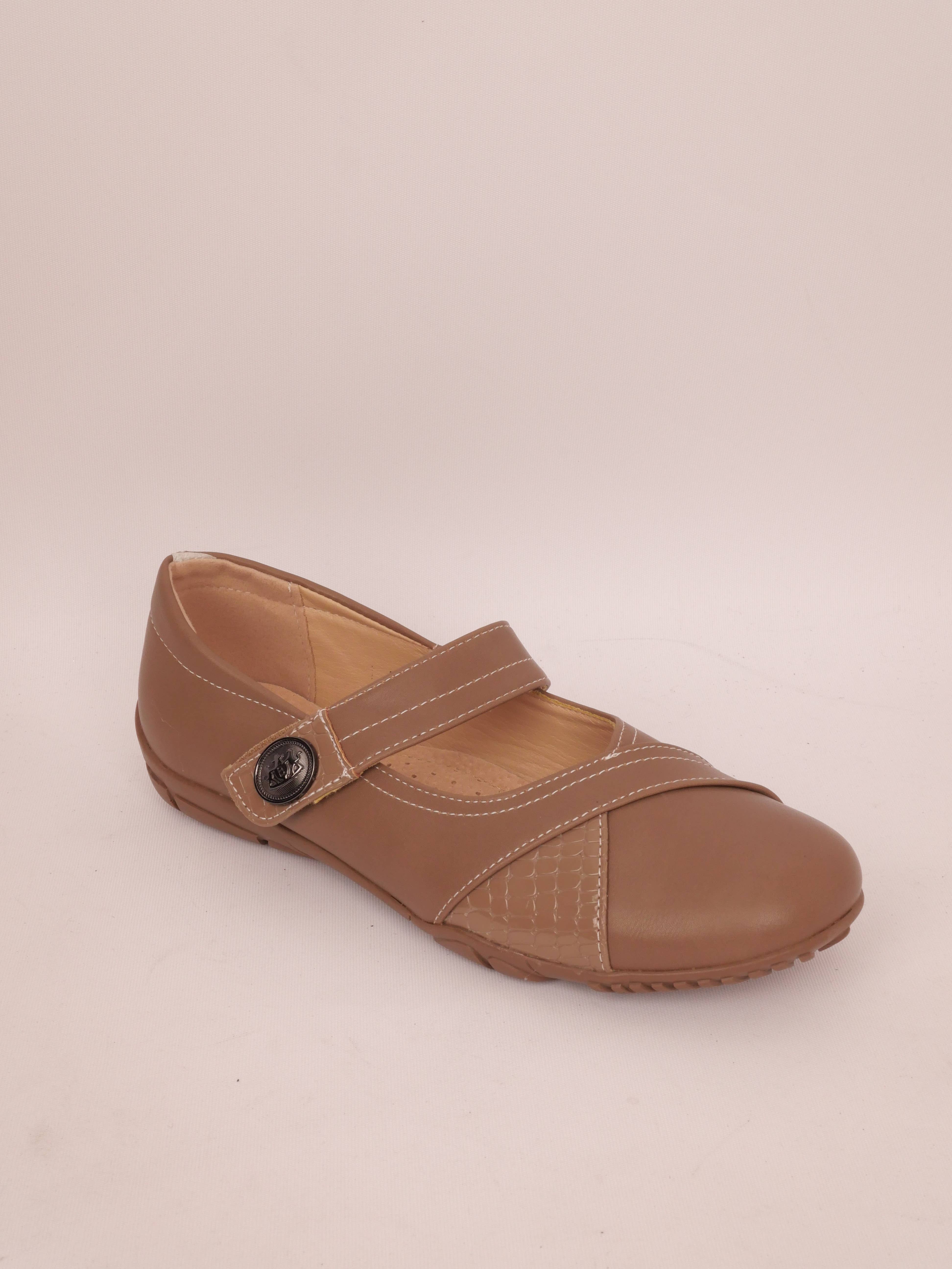 BELLICY / Cink-me - Wholesale Sandals - Women's - 3229-22, Faux leather sandals with visible stitching3